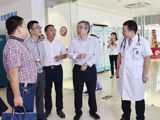 国家卫生健康委疾控局局长毛群安一行来我院调研健共体工作