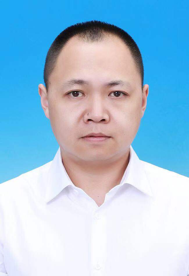  杨军华