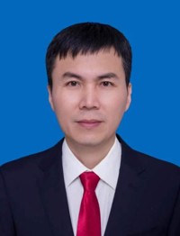 朱杨明