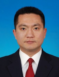 费伦