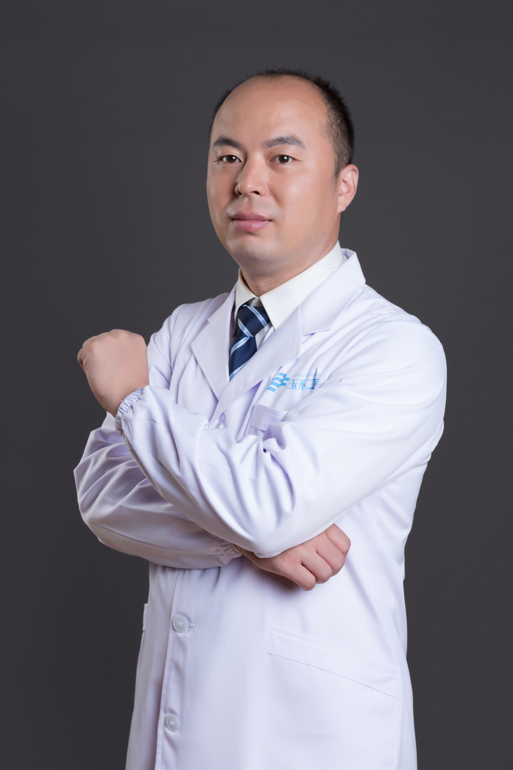 副主任医师 郭庆章