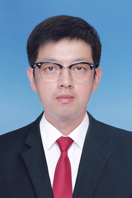 党委副书记、副院长 查济东